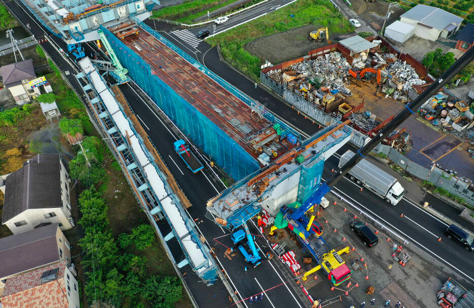 静清バイパス立体化工事の橋梁落下事故現場の画像